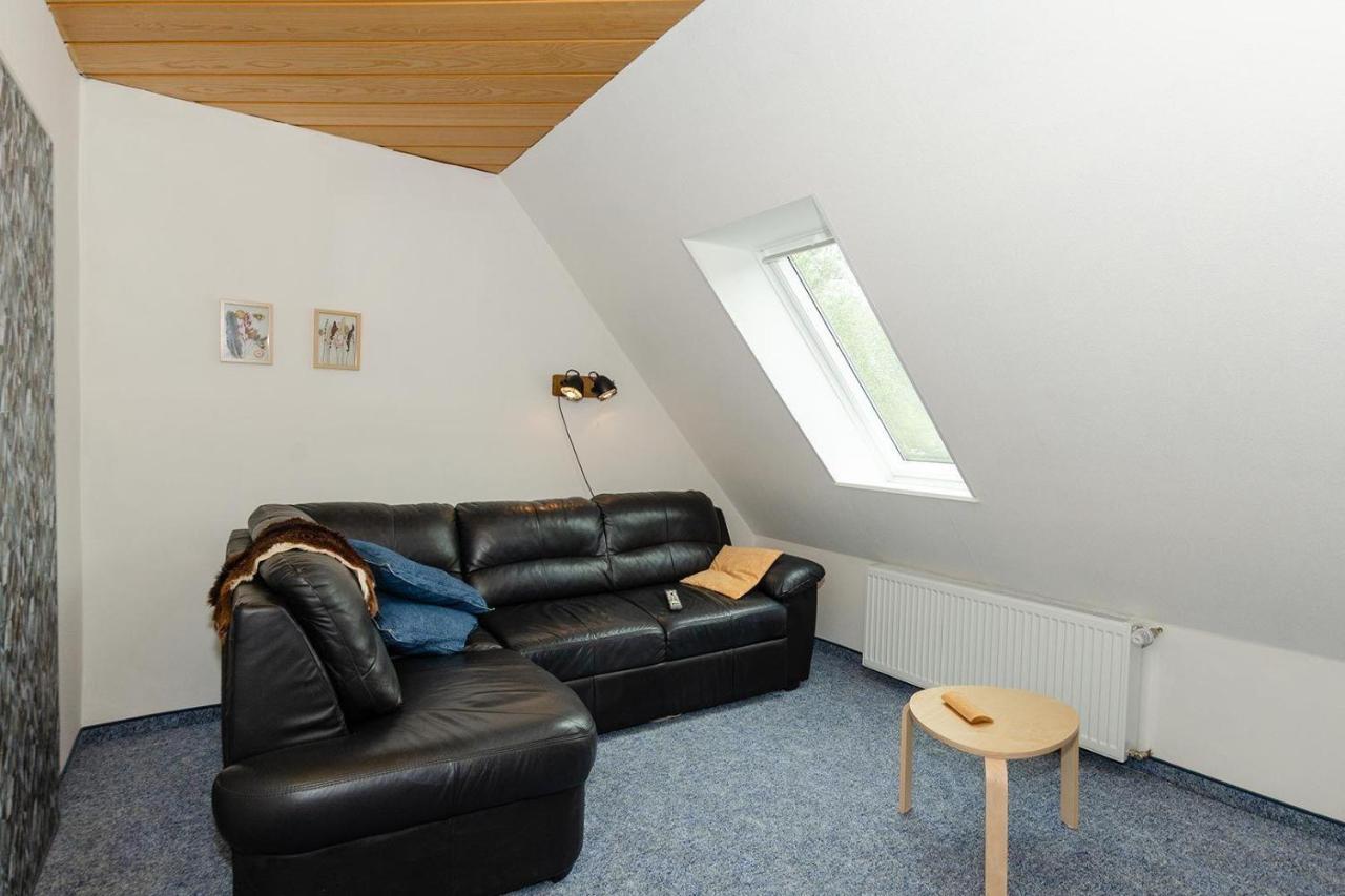 Ferienwohnung-Auf-Ruegen-Fuer-3-Erwachsene-Und-1-Kind-In-Schaprode-Zi6 Exterior photo