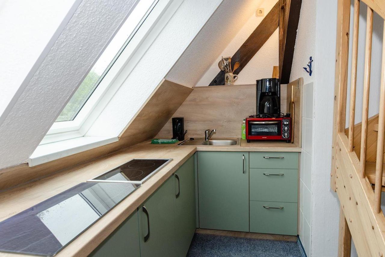 Ferienwohnung-Auf-Ruegen-Fuer-3-Erwachsene-Und-1-Kind-In-Schaprode-Zi6 Exterior photo