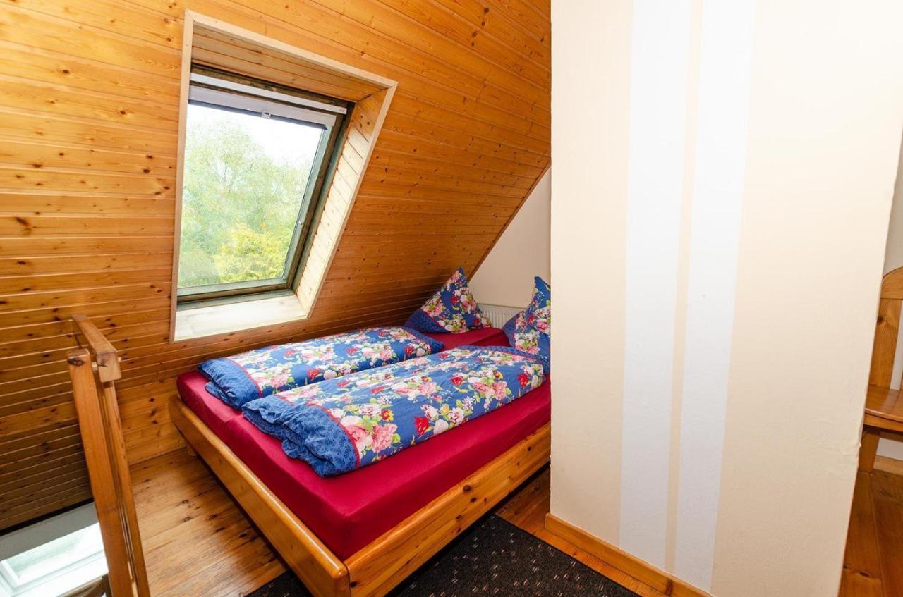 Ferienwohnung-Auf-Ruegen-Fuer-3-Erwachsene-Und-1-Kind-In-Schaprode-Zi6 Exterior photo